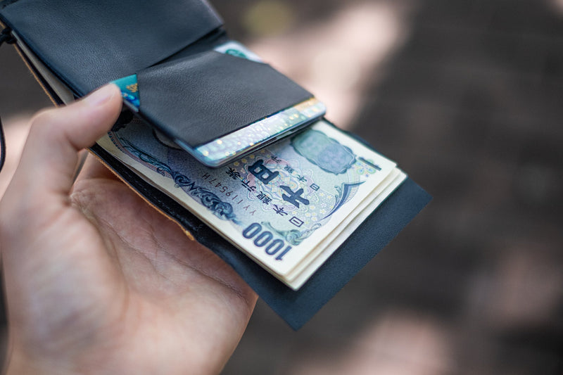 営業職に向く財布とは？コンパクトな財布で行動が楽になる