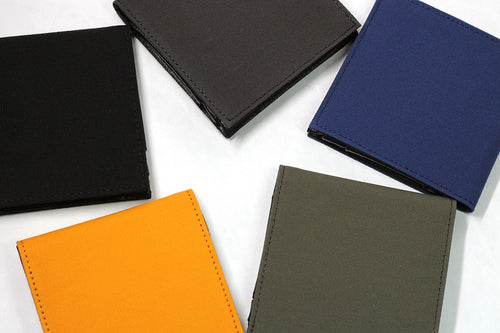 財布の人気カラーはなぜ黒？メンズに選ばれる色の傾向とは