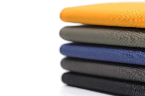 男女問わず人気のある色と言えば。。。？