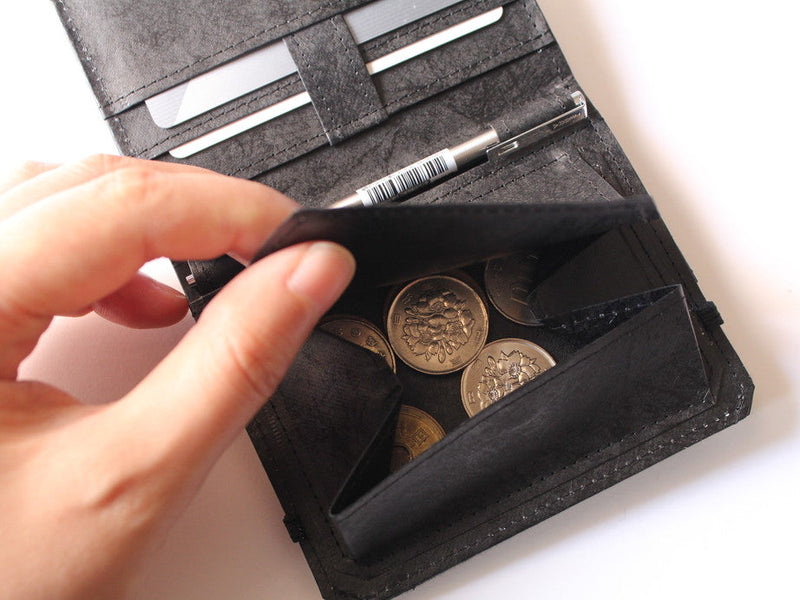 なぜ電子決済時代でも、「小銭」の収納場所が必要なのか