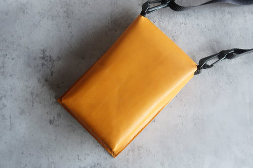 ミニマルポーチおすすめ｜革の経年変化が美しい「黄金」Minimの魅力