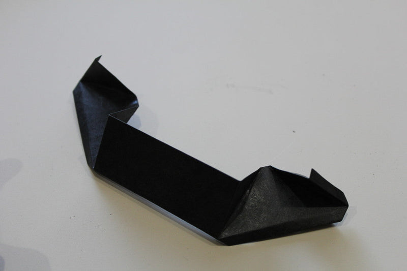 「計算」から生まれるデザイン。SOLAが追求するシャープな輪郭