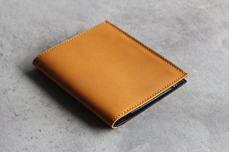 【再入荷】6㎜のミニ財布「黄金」カラー｜ミニマリスト財布としての深いエイジング