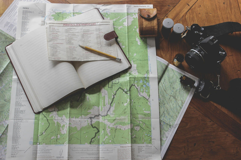 パッキングの達人は財布から決める。Volareが教えてくれた「本質だけを持ち出す」準備術。