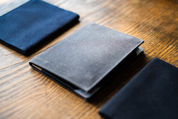 Tenuis CV 蝋引き帆布の薄型財布 – SOLAHANPU SHOP