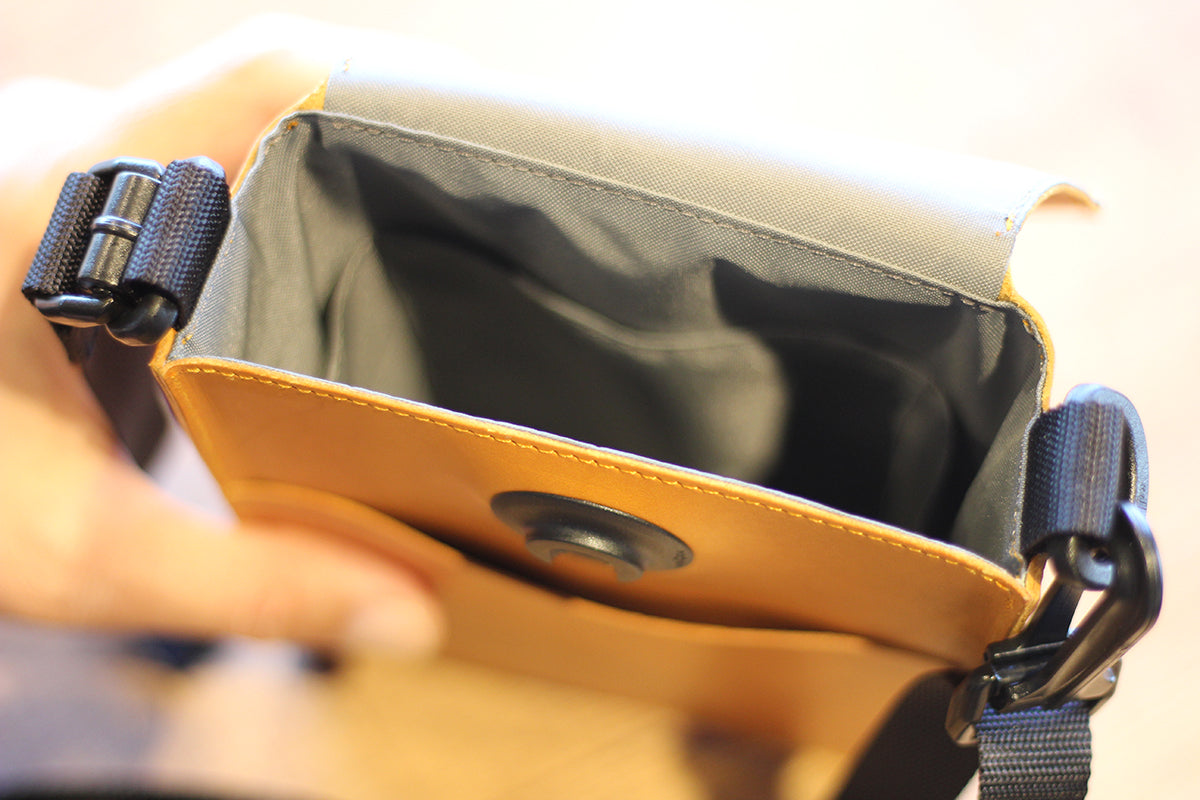 Minim（ミニム） - 手軽さ追求の小物用ミニマルポーチ