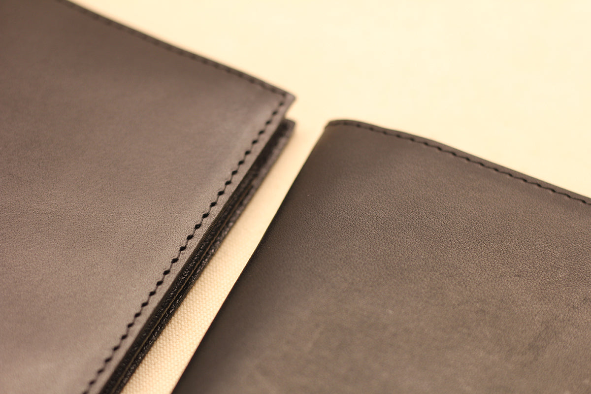 Tenuis 第3世代 究極の薄い革財布