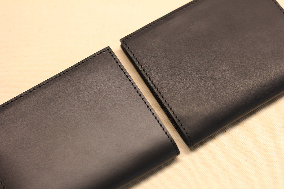 Tenuis 第3世代 究極の薄い革財布