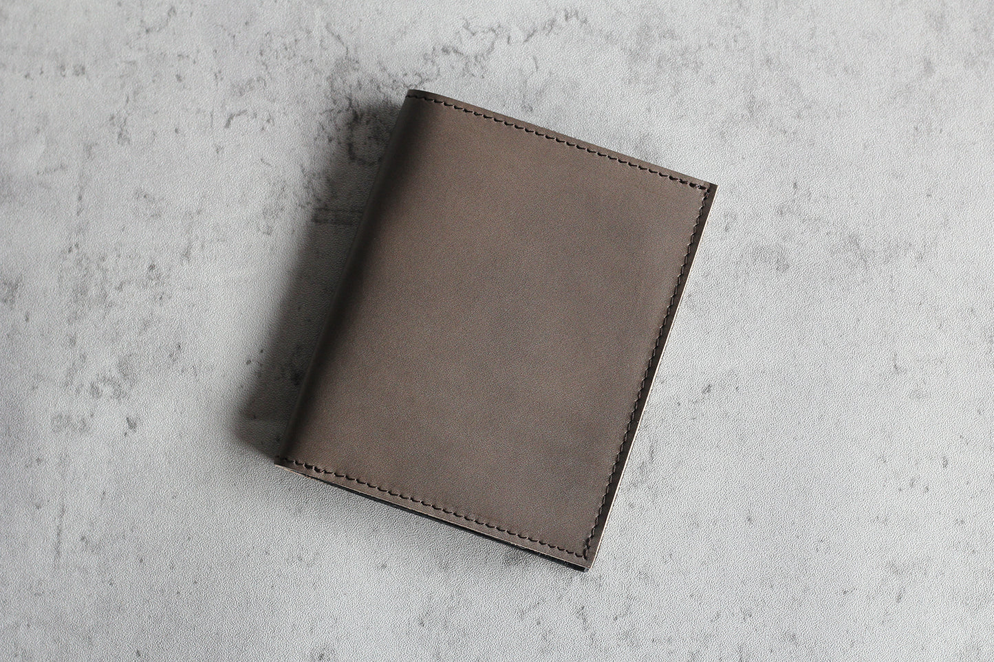 Tenuis Terza generazione: il portafoglio in pelle ultrasottile definitivo