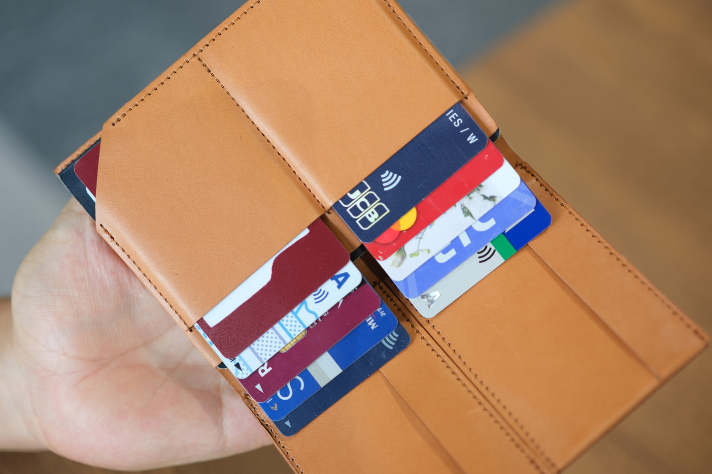 Volare Bulgaro - パスポートと同サイズの薄い旅券財布